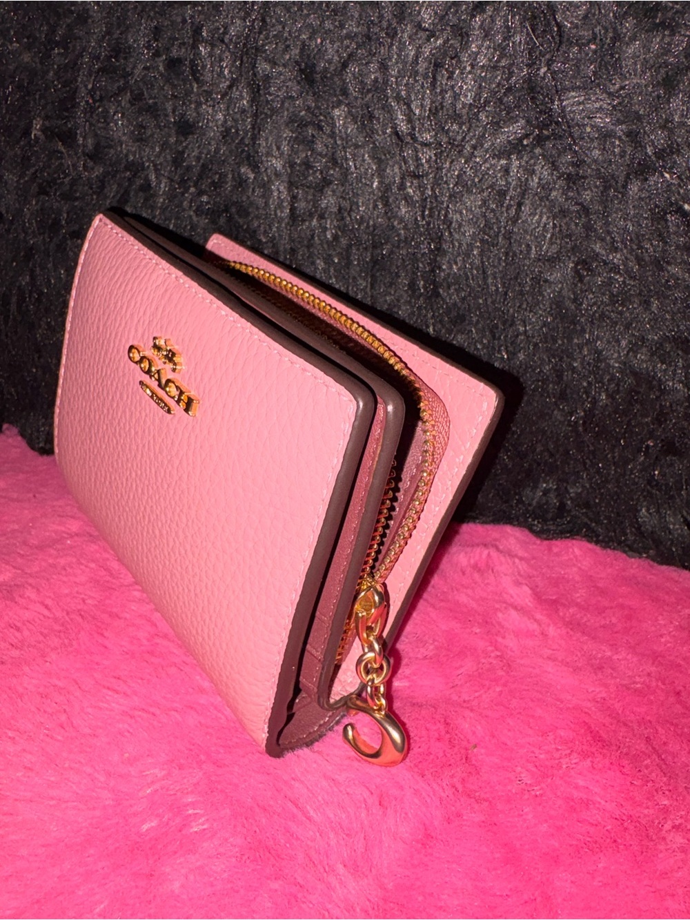 Coach Pink Pebble Leather Snap Wallet - Picture 3 of 3